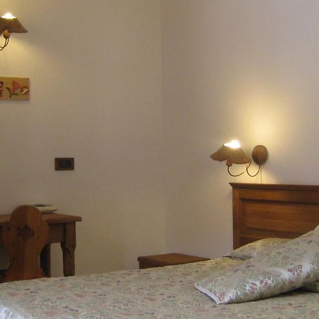 פרג'לאטו Hotel Villa Plinia מראה חיצוני תמונה