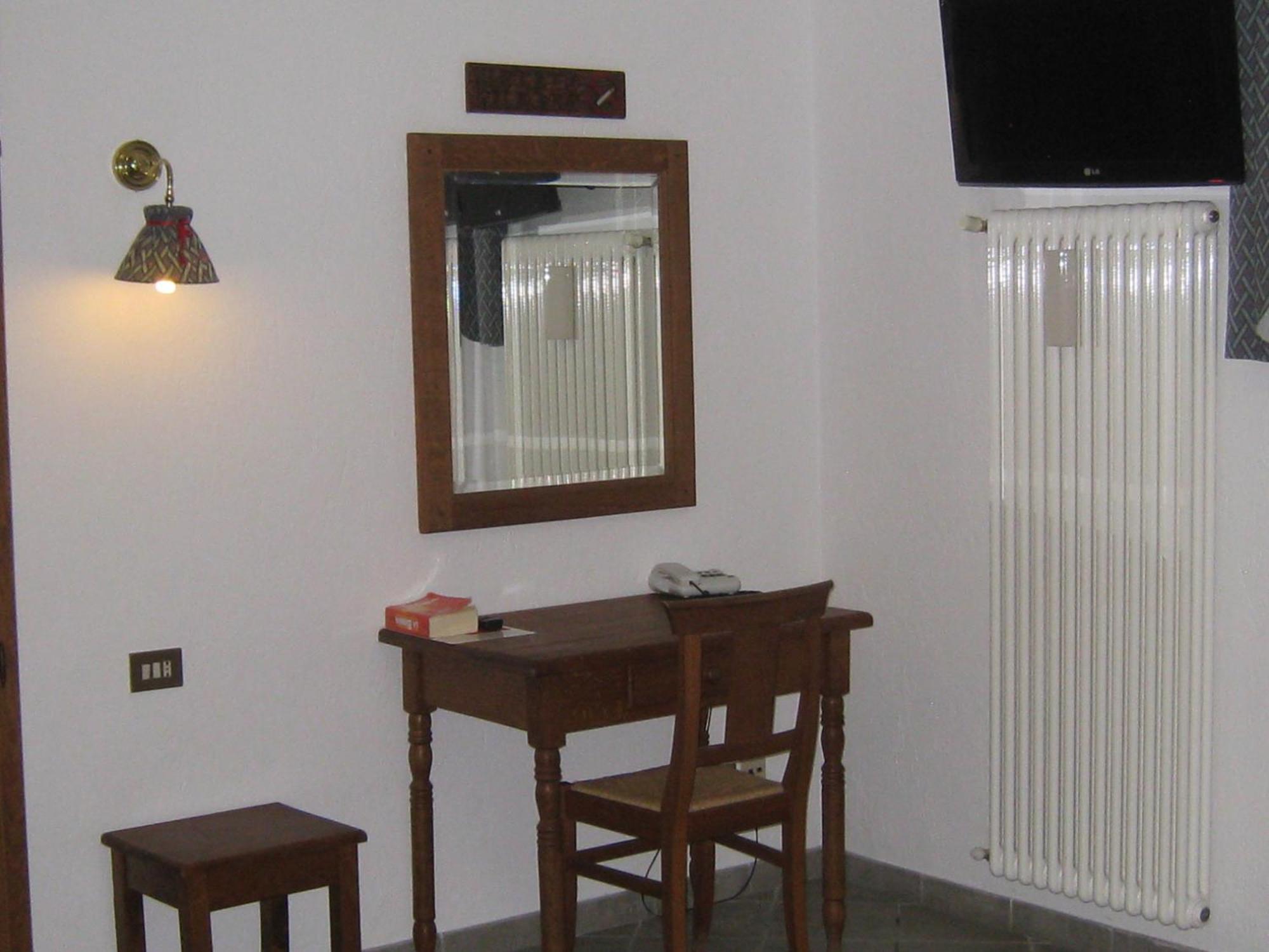 פרג'לאטו Hotel Villa Plinia מראה חיצוני תמונה