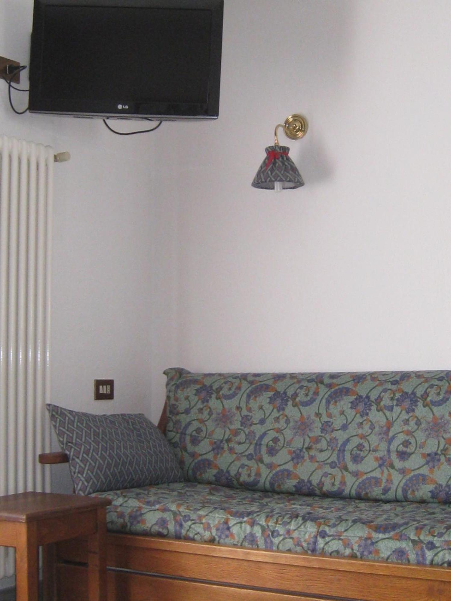 פרג'לאטו Hotel Villa Plinia מראה חיצוני תמונה